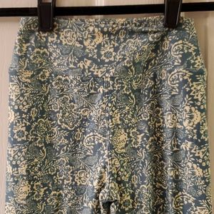 Tween like new LLR leggings
